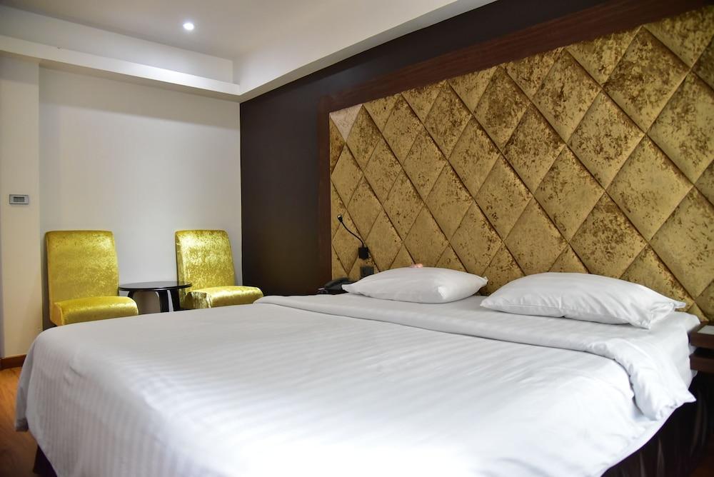 Grand Pink Hotel Hatyai Hat Yai Exterior photo